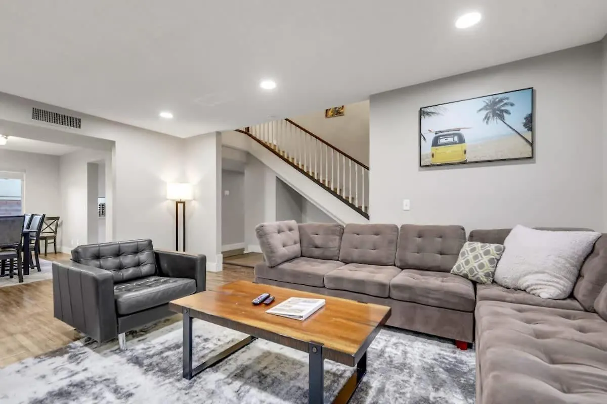 Newly Renovated Modern Oasis W Pool Mins To Strip Villa Las Vegas 0*,
